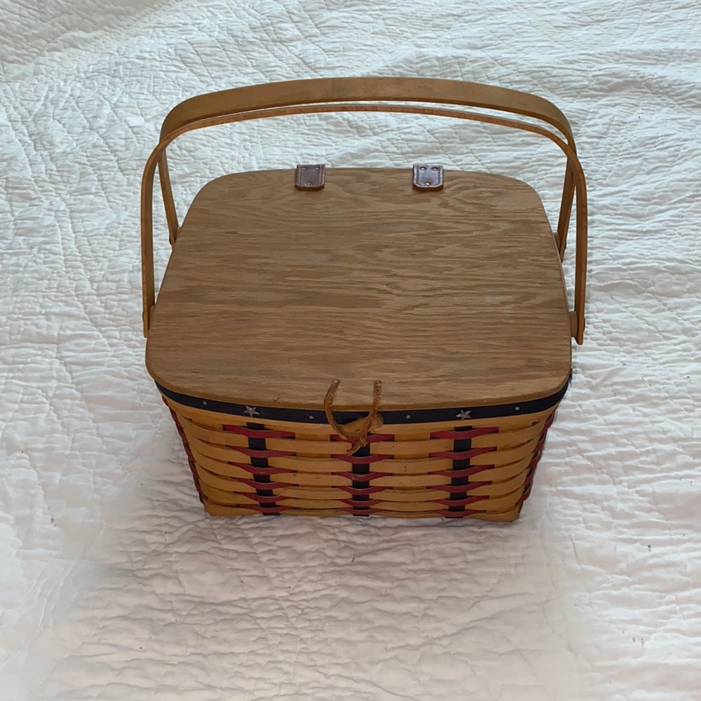Longaberger Picnic Basket With Stars